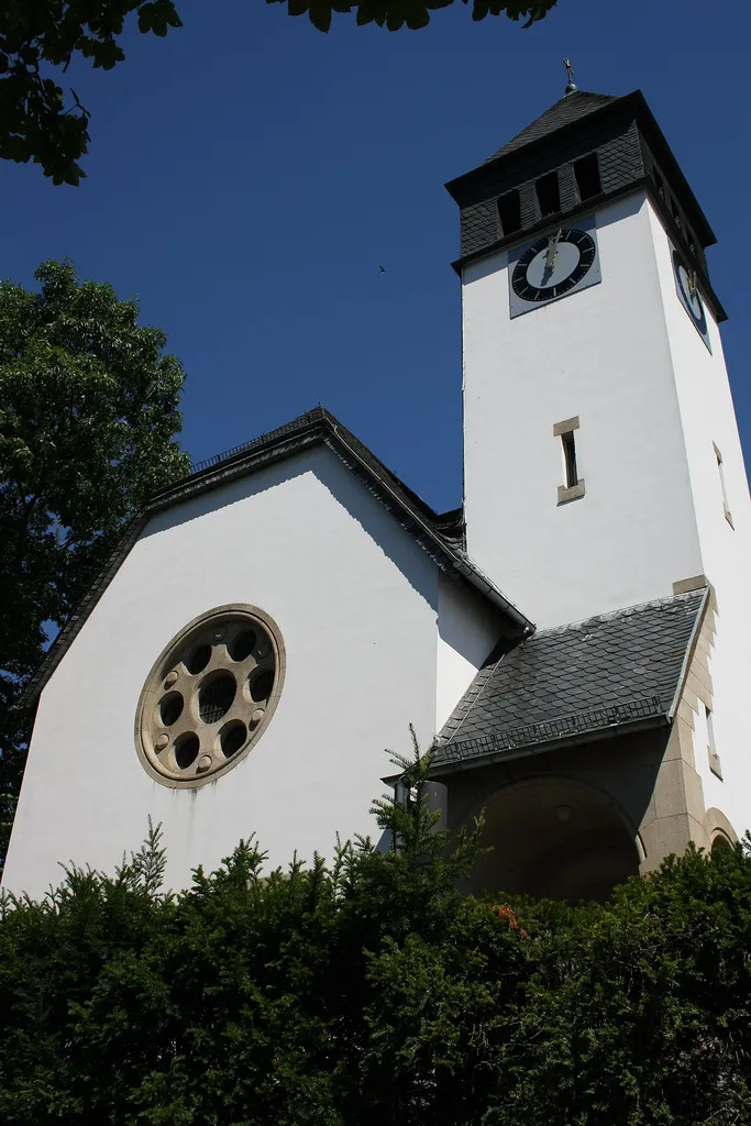 Erlöserkirche in Adenau, Außenaufnahme