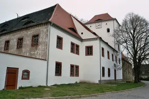 Kirche Altranstädt (mit Ausstattung) und Einfriedung des Kirchhofs