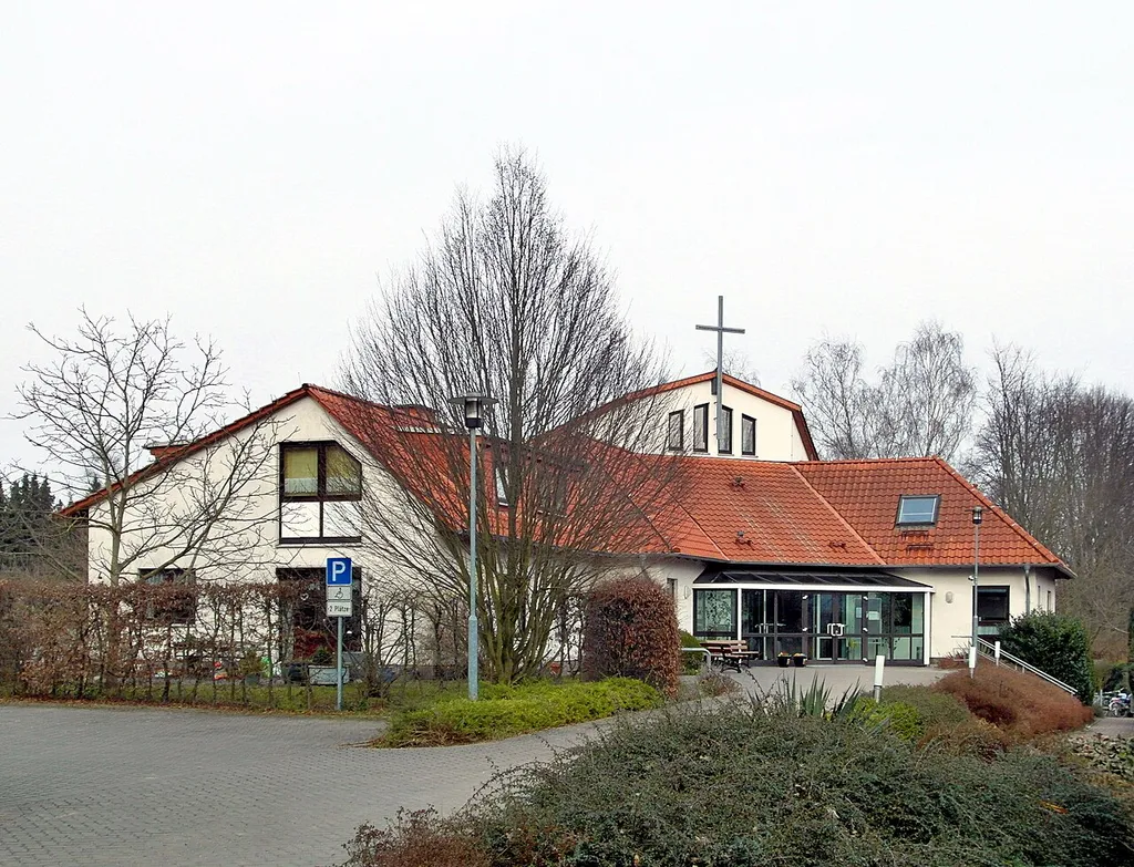 Die evangelisch-freikirchliche (Baptisten) Kreuzkirche in Springe in der Region Hannover in Niedersachsen