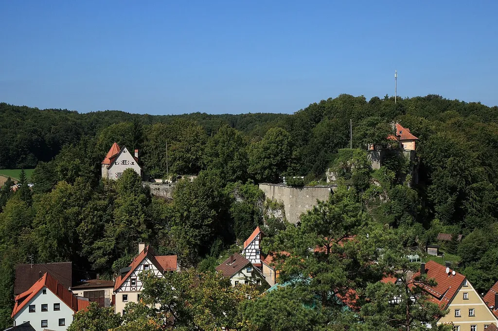 Burg Betzenstein - Ansicht der Burganlage von Osten