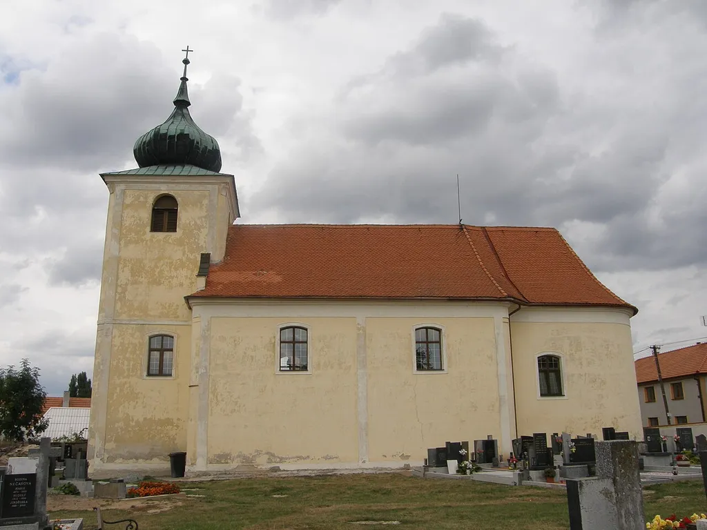 Kostel svatého Petra a Pavla v Petrovicích
