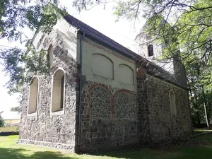 Village church Göllnitz