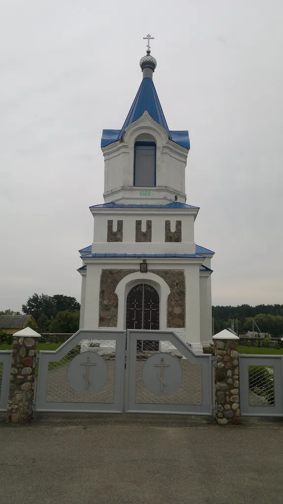 Церковь в Михневичах