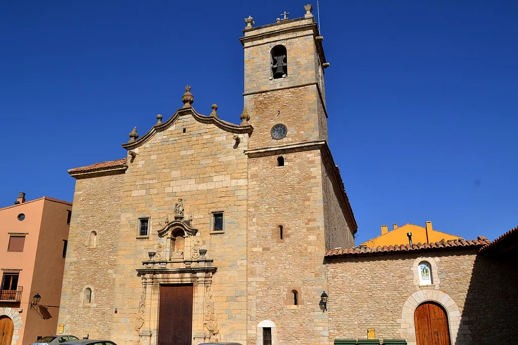 Aquesta església es dedicada a la Mare de Déu de l'Assumpció, i es va edificar entre les dècades de 1720 i 1730, consagrant-se l'any 1734
