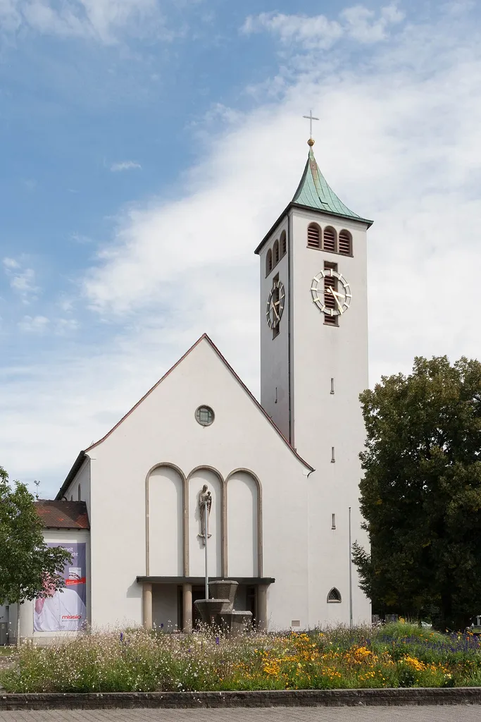 This is a picture of the Kulturdenkmal (cultural monument) of Karlsruhe with the ID