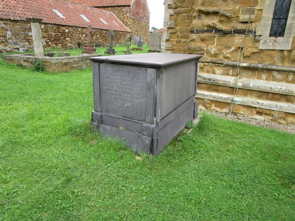 Chest tomb at Wartnaby