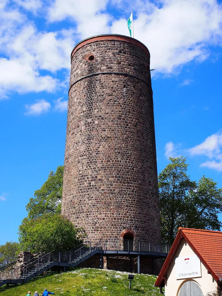 Burg Eisenhardt in Bad Belzig (Brandenburg), der Bergfried