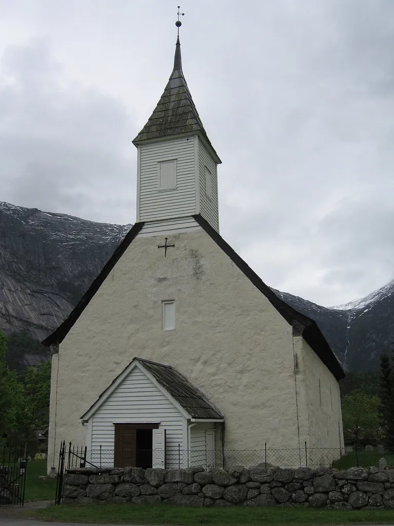 Old Eidfjord Church