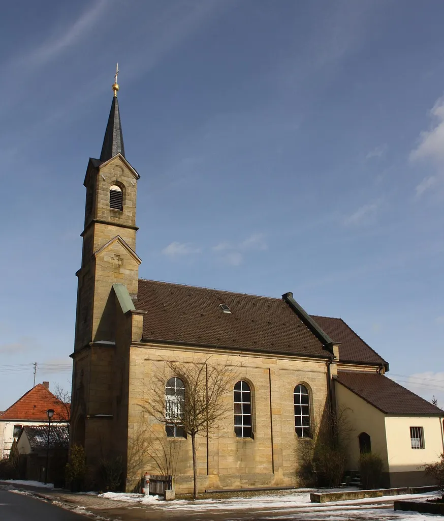 This is a photograph of an architectural monument.It is on the list of cultural monuments of Bayern, no. D-4-78-120-183.