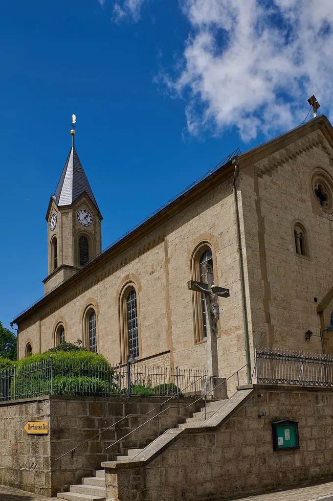Riedenheim: Kath. Pfarrkirche St. Laurentius