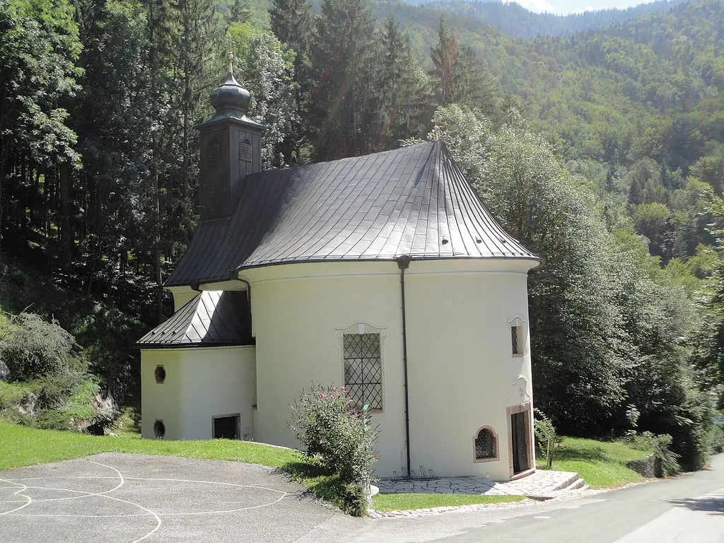 Kath. Filialkirche Maria Bruneck