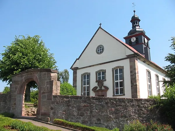 Am 14. Oktober 1748 wurde der Kirchenbau vollendet.