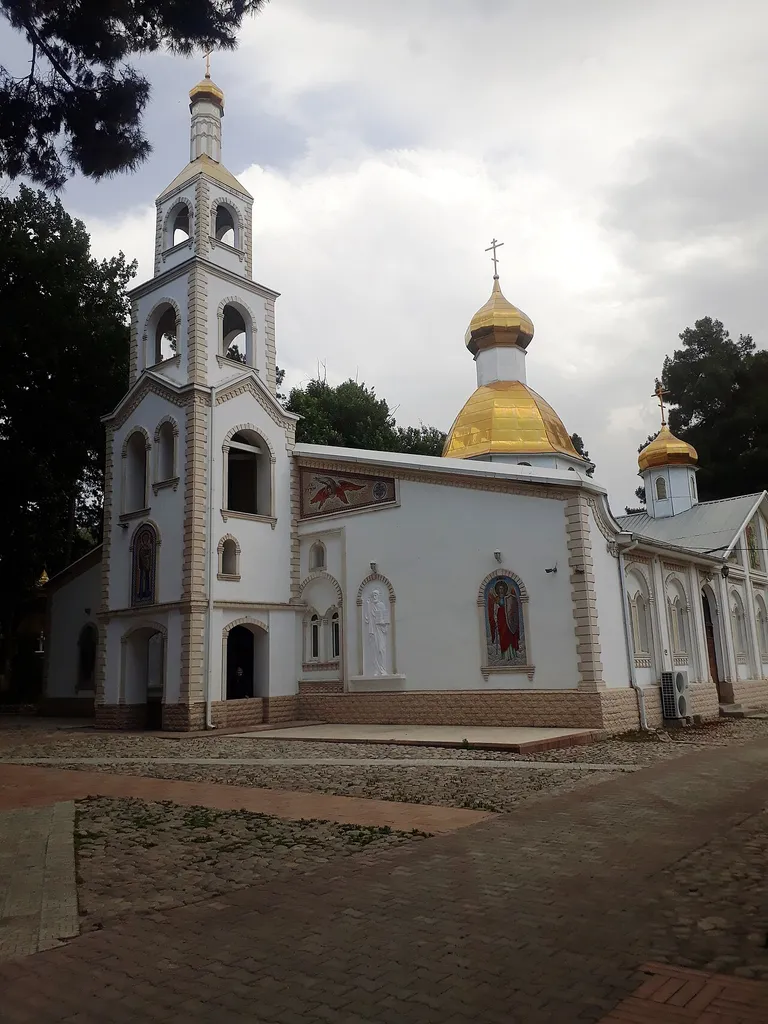 Кафедральный собор — Никольский в Душанбе
