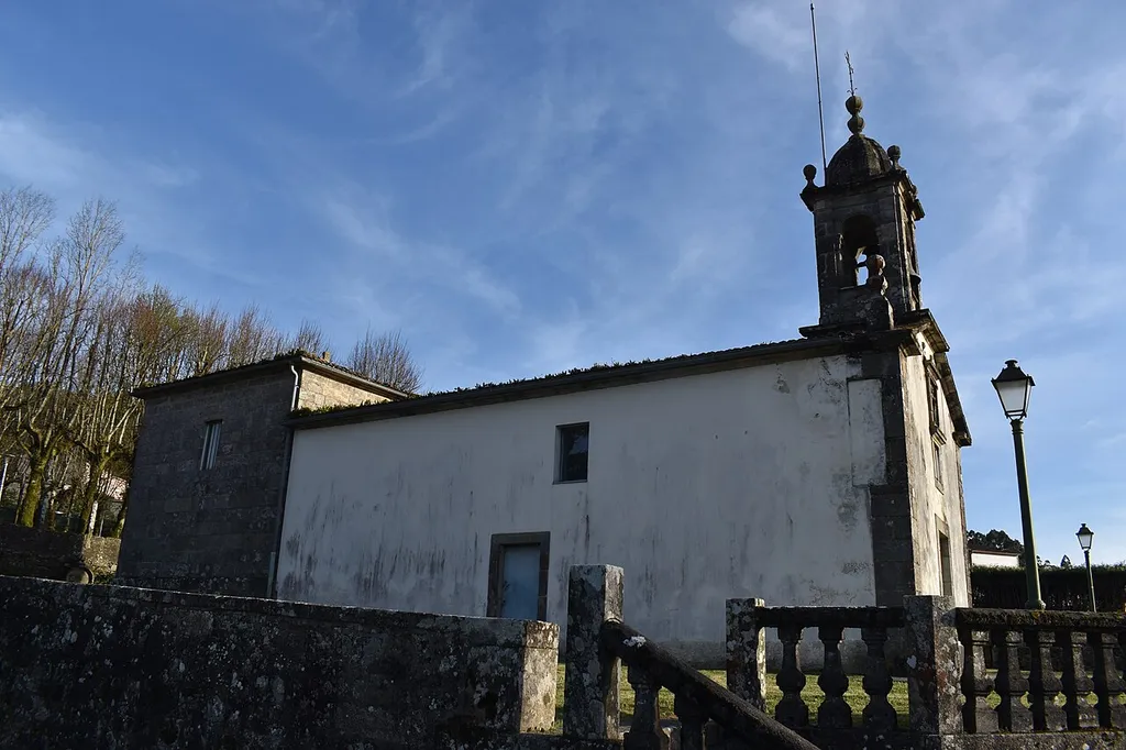 Igrexa de San Martiño de Laraño