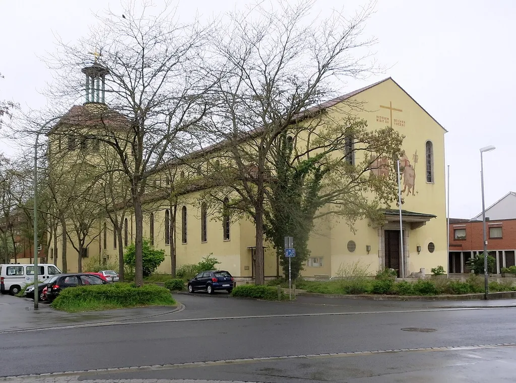 Würzburg - Friedrichstraße 26 - Heilig-Kreuz-Kirche. Katholische Pfarrkirche