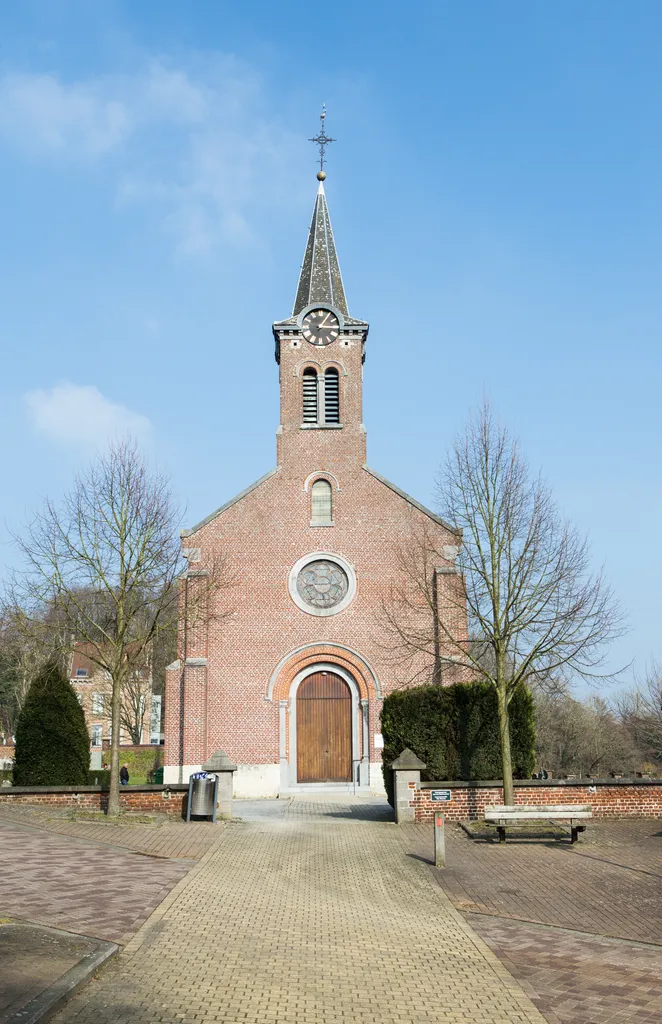 Overijse (Tombeek) Churchyard