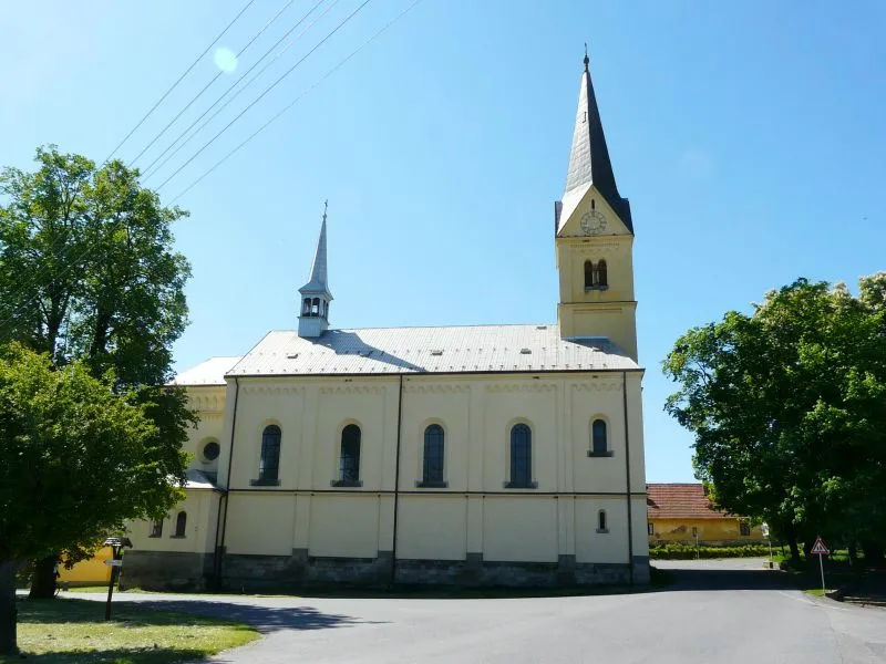 Pohled z návsi