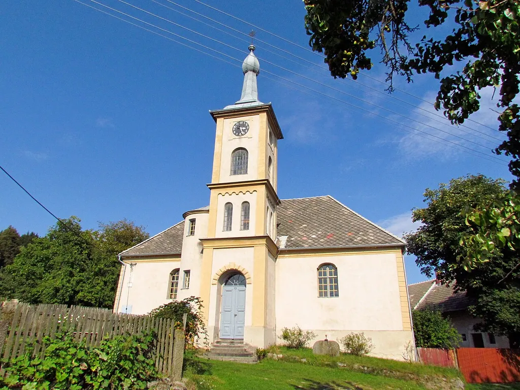 Overview of Evangelical church in Horní Vilémovice, Třebíč District.