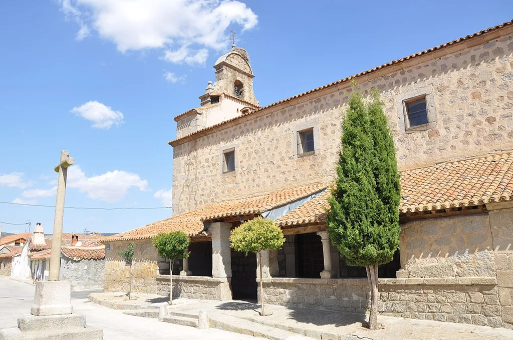 Iglesia de la Asunción, Padiernos, Ávila, España