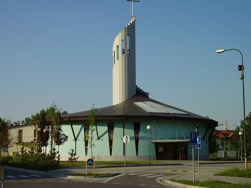 Kostol Sedembolestnej Panny Márie, Betliarska 3, Bratislava