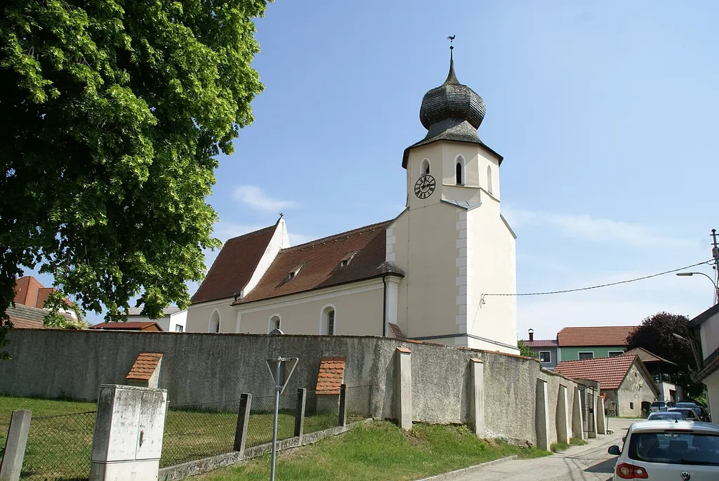 Filialkirche von Kuffern, Pfarre und Gemeinde Statzendorf, Bezirk Sankt Pölten-Land, Niederösterreich