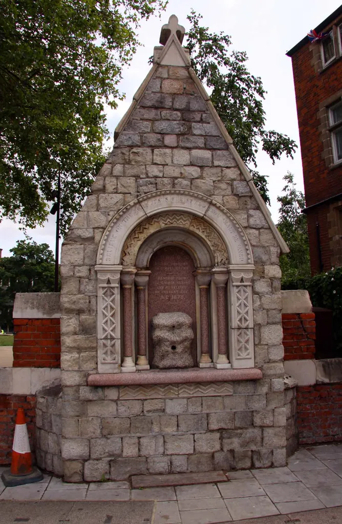 Whitechapel Fountain