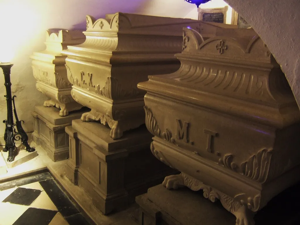 Couvent de Kostanjevica (Goritz) - Crypte des Bourbons Tombes de Louis XIX, Charles X et Marie-Thérèse de France (1778-1851)