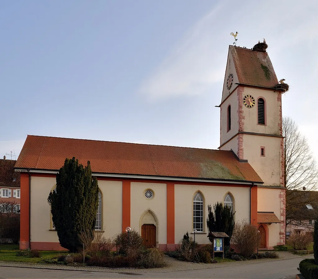 Holzen: Evangelische Kirche