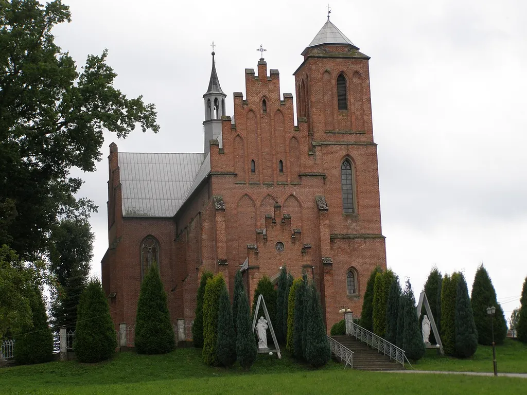 Kościół parafialny p.w. Jana Kantego w Ustrobnej