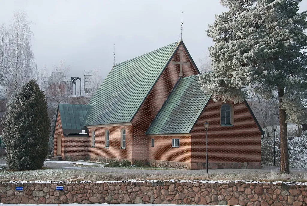 Hallstaviks kyrka (Hallstaviks church).