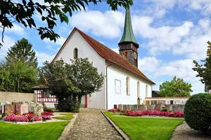 church district (church, rectory, pastor's barn, wash house, churchyard, wall with embrasures)