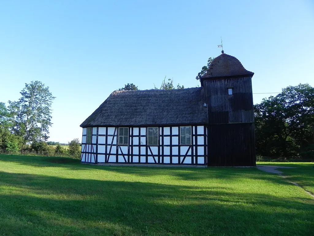 Jasień - rzymskokatolicki kościół filialny pw. Bożego Ciała, 1699, XIX