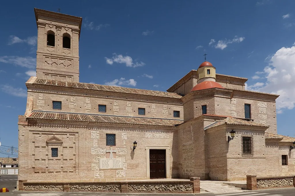 Villaseca de la Sagra, Iglesia de Santa Leocadia