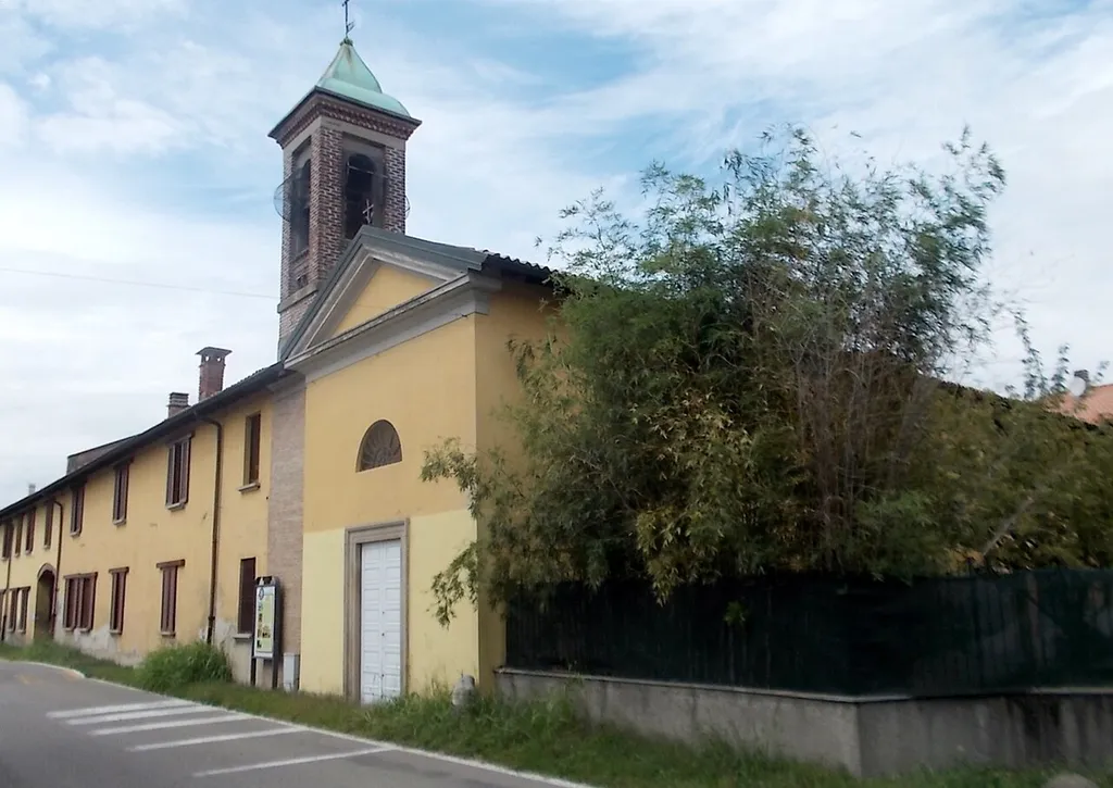 La chiesetta dei santi martiri Gervaso e Protaso alla frazione Poglianasca di Arluno