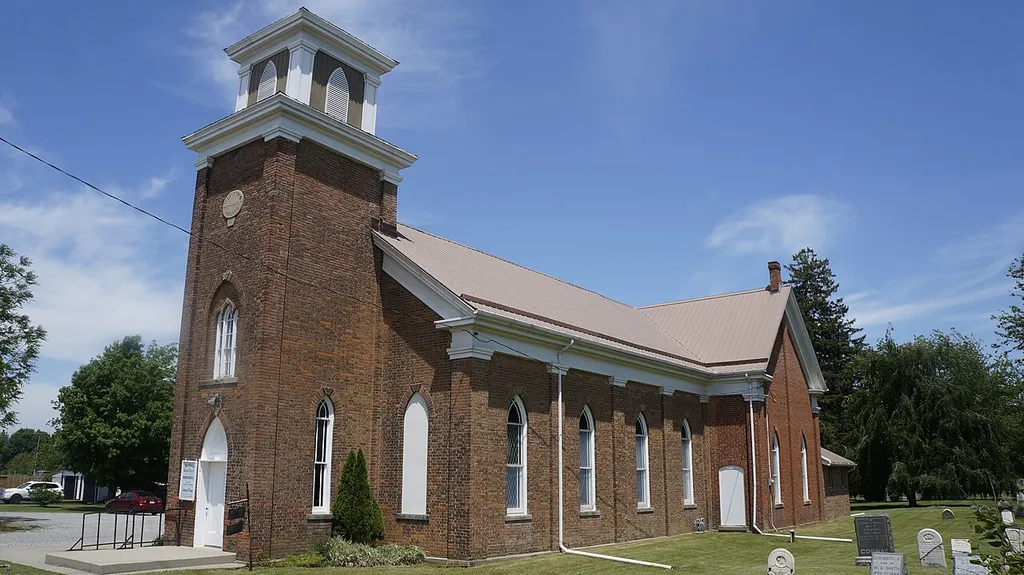 Woodhouse United Church (church building in Norfolk, Ontario)