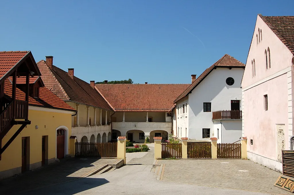 Dominikalhof, Bromberg, Lower Austria