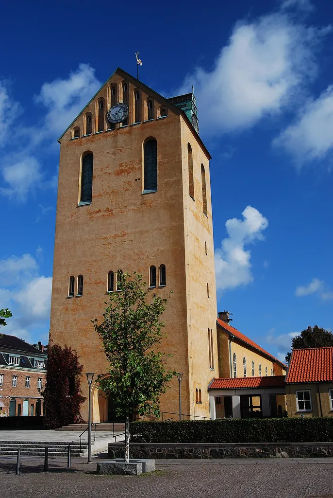 The church was designed by the architect Ivar Tengbom and was consecreted in 1934