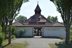 Holy Cross Church