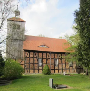 Village church Kleinrössen