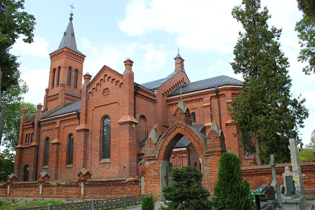 Kikół - kościół parafialny p.w. św. Wojciecha, 1904-1909; cmentarz kościelny; ogrodzenie (zabytek|KP/A/491/1-3)