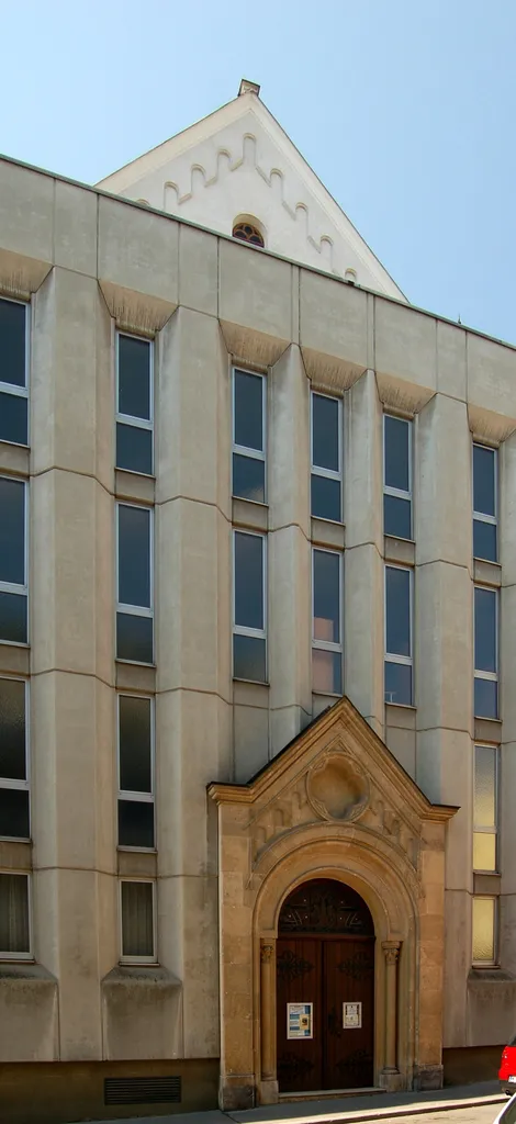 Front side of the chapel of the School Sisters of Notre Dame in the Fünfhausgasse, Rudolfsheim-Fünfhaus, Vienna. The chapel is a Cultural Heritage Monument.