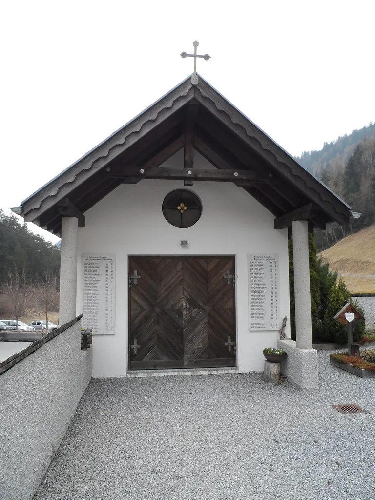 Aufbahrungshalle, Totenkapelle - Kronburg Zammerberg
