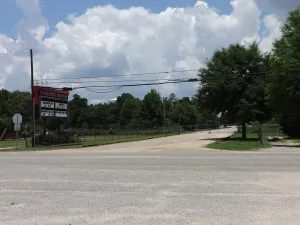 Continental Drive-In