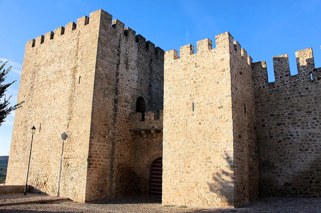 This file was uploaded for Wiki Loves Monuments in Portugal with the unique identifier 70566. English | español | português | português do Brasil | +/− review Done