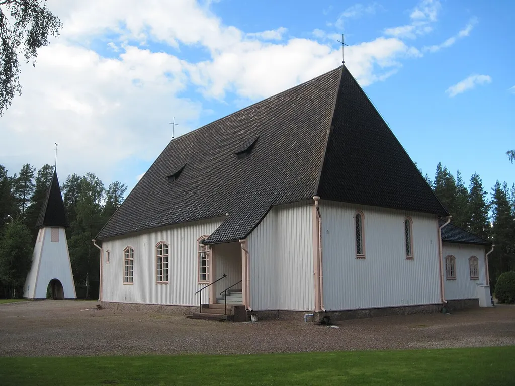 Nummijärven kirkko kesällä 2012