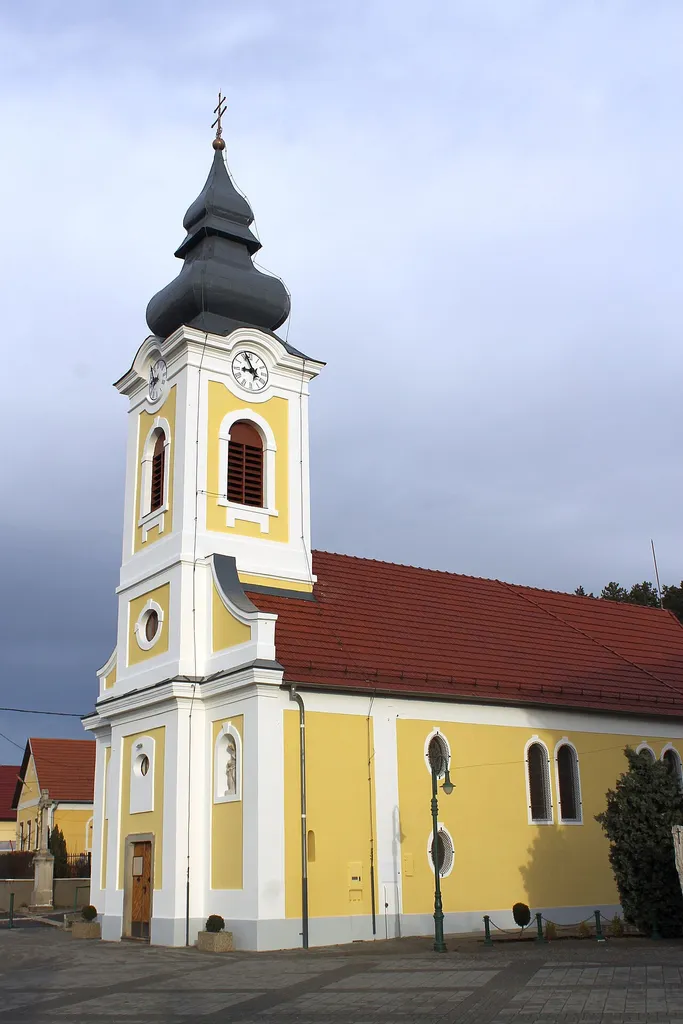 Pilisszentiván temploma a 2013-as felújítás után