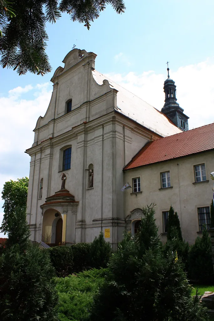 Karolinki, kościół p.w. Św. Krzyża, 1742