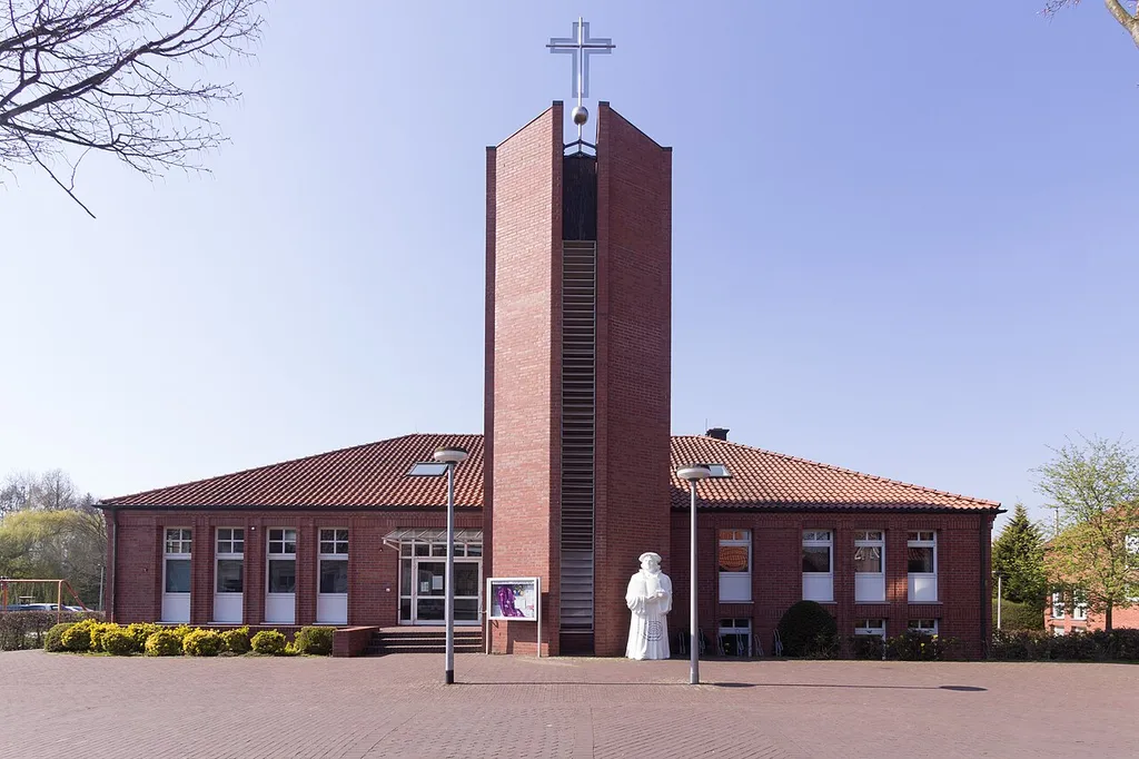 This file was uploaded with Commonist. Evang. Kirche Steverstr. Senden