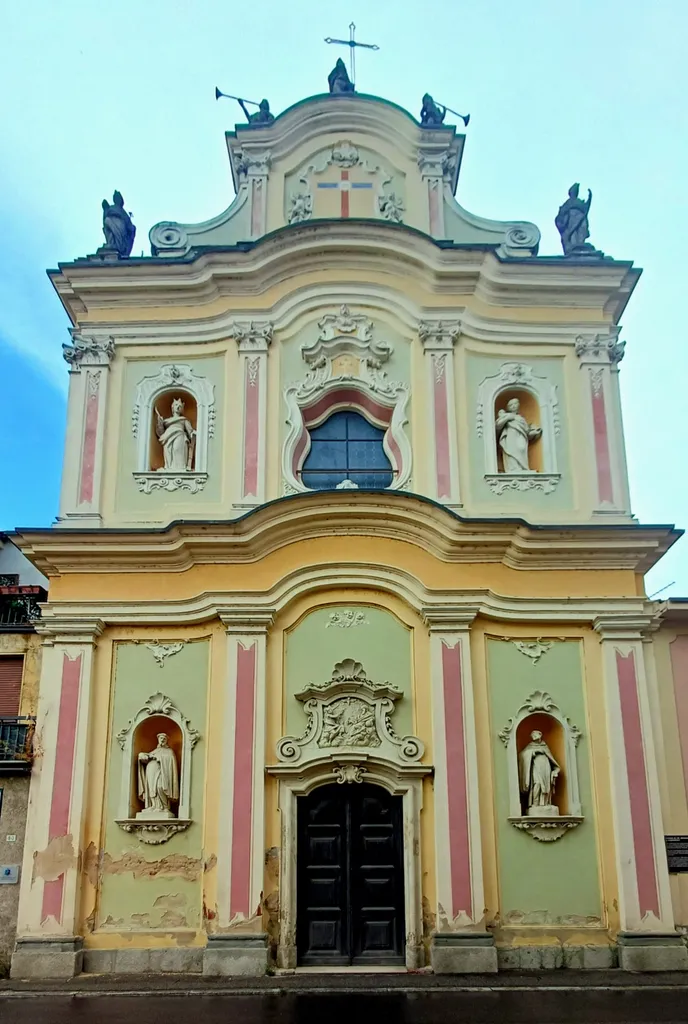 Casalpusterlengo (LO), la chiesa dei Santi Bernardino e Francesco.