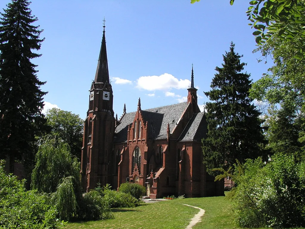 Parish church of Sacred Heart of Jesus in Oborniki Śląskie (Poland).